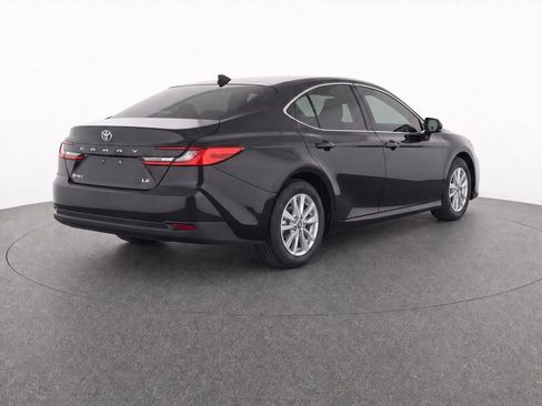 Used 2025 Toyota Camry LE FWD image 4