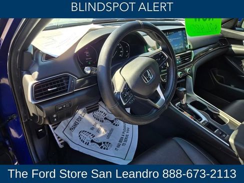 Used 2019 Honda Accord Sport image 10