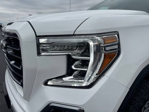 Used 2022 GMC Sierra 1500 AT4 w/ AT4 Premium Package AWD/4WD image 22