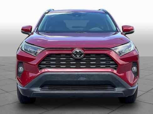 Used 2019 Toyota RAV4 XLE FWD image 4