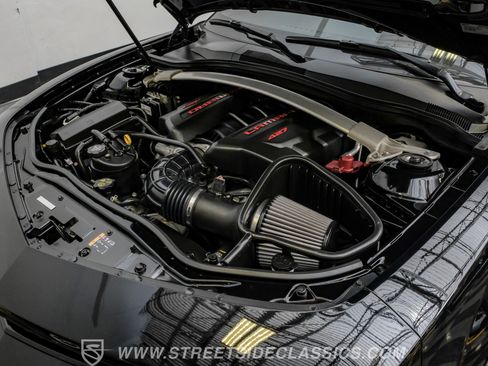 Used 2015 Chevrolet Camaro Z/28 RWD image 37