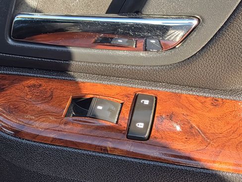 Used 2010 GMC Yukon SLT image 21