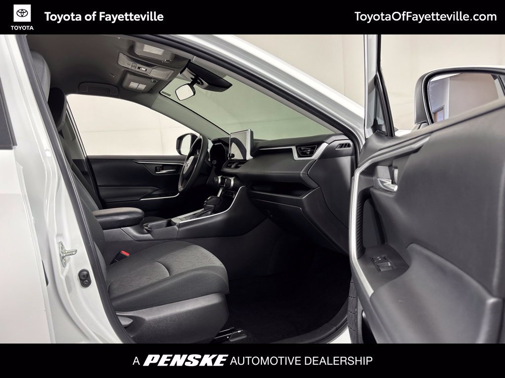 Used 2023 Toyota RAV4 XLE FWD image 13