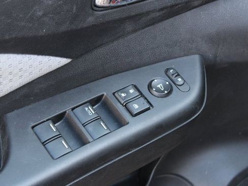 Used 2015 Honda CR-V EX image 21