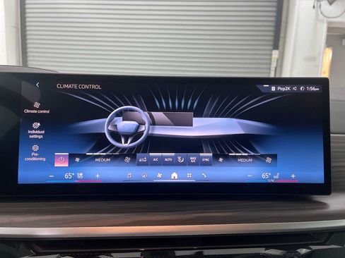 Used 2026 BMW X5 xDrive40i w/ Premium Package AWD/4WD image 23