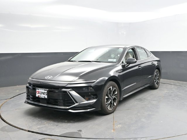 Used 2025 Hyundai Sonata SEL FWD image 6