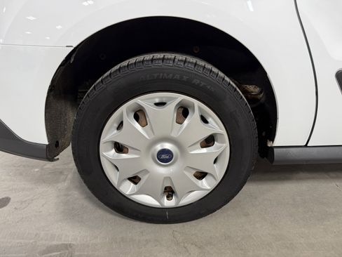 Used 2016 Ford Transit Connect XLT FWD image 6