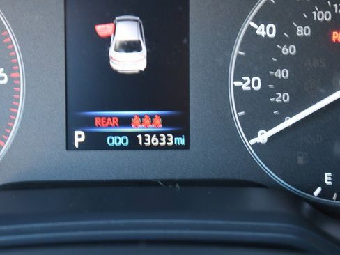 Certified 2025 Toyota Corolla LE image 32