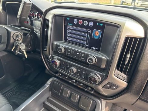 Used 2018 Chevrolet Silverado 1500 LT w/ All Star Edition image 18