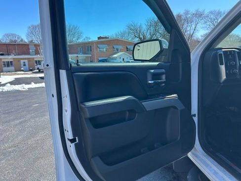 Used 2016 Chevrolet Silverado 1500 LT image 18