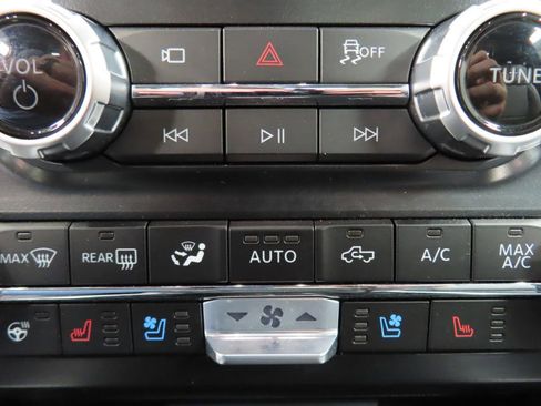 Used 2026 Ford F250 Platinum AWD/4WD image 78