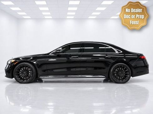 Used 2022 Mercedes-Benz S 580 4MATIC Sedan image 3