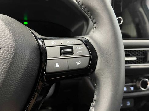 New 2026 Honda HR-V EX-L image 18