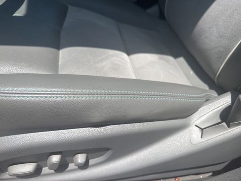 Used 2014 Chevrolet Impala LT FWD image 10