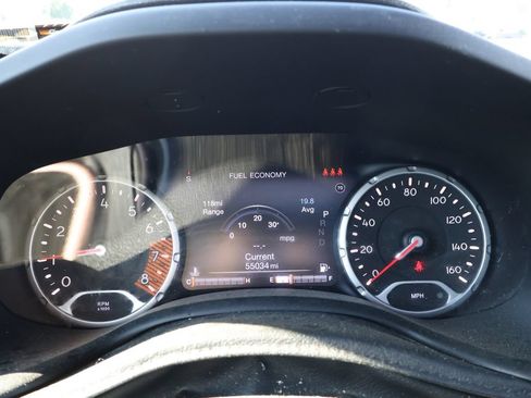 Used 2019 Jeep Renegade Limited w/ LED Lighting Group AWD/4WD image 16