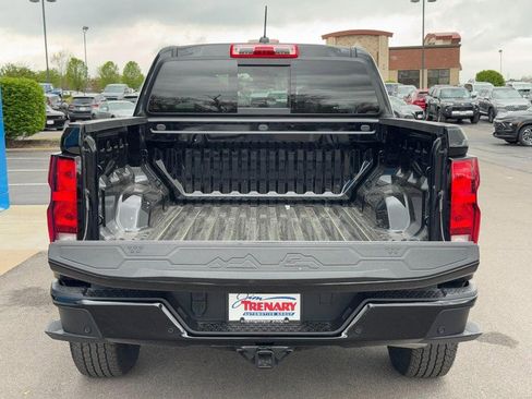Used 2025 Chevrolet Colorado Trail Boss image 5