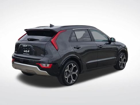 Certified 2023 Kia Niro EX Touring FWD image 7