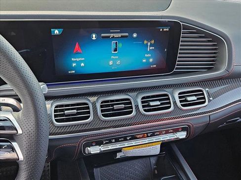 New 2026 Mercedes-Benz GLE 53 AMG 4MATIC image 12