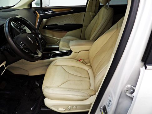 Used 2015 Lincoln MKC AWD w/ Equipment Group 102A Reserve image 8