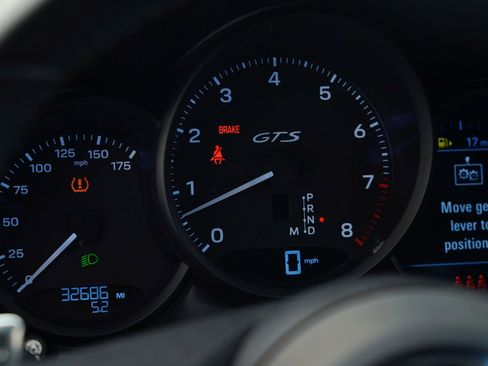 Used 2023 Porsche Macan GTS image 26