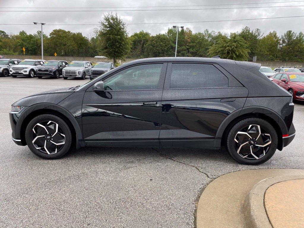 Used 2024 Hyundai Ioniq 5 SEL AWD/4WD image 4