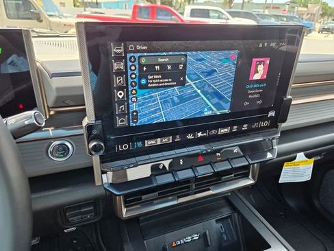 Used 2025 GMC Hummer EV 3X w/ LPO, Sport Package AWD/4WD image 25