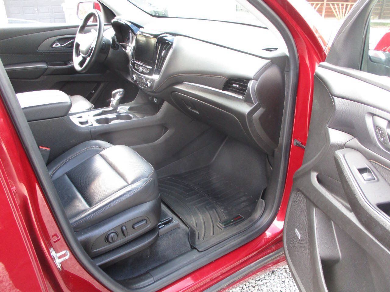 Used 2021 Chevrolet Traverse Premier AWD/4WD image 8