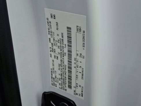 Used 2018 Ford F150 XL w/ Equipment Group 101A Mid AWD/4WD image 28