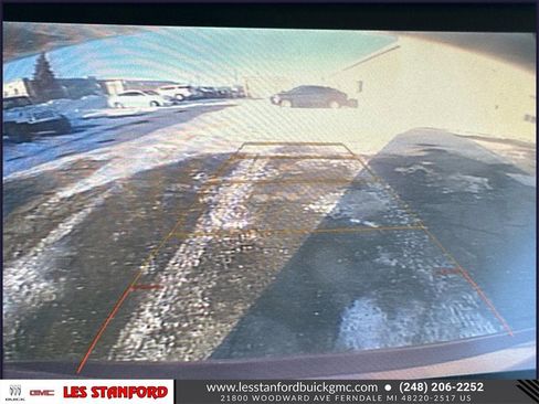 Used 2018 Buick Encore Preferred image 29