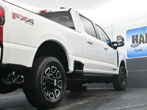 New 2026 Ford F250 Platinum image 20