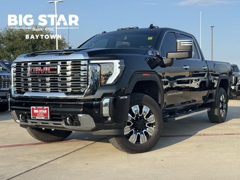 Used 2025 GMC Sierra 2500 Denali AWD/4WD image 1