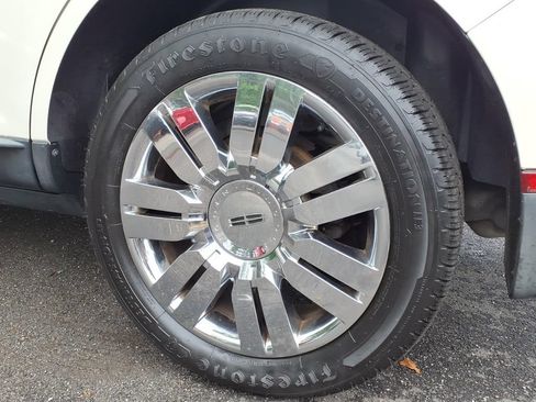 Used 2008 Lincoln MKX AWD image 12