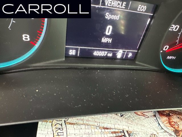 Used 2021 Chevrolet Traverse LS FWD image 1
