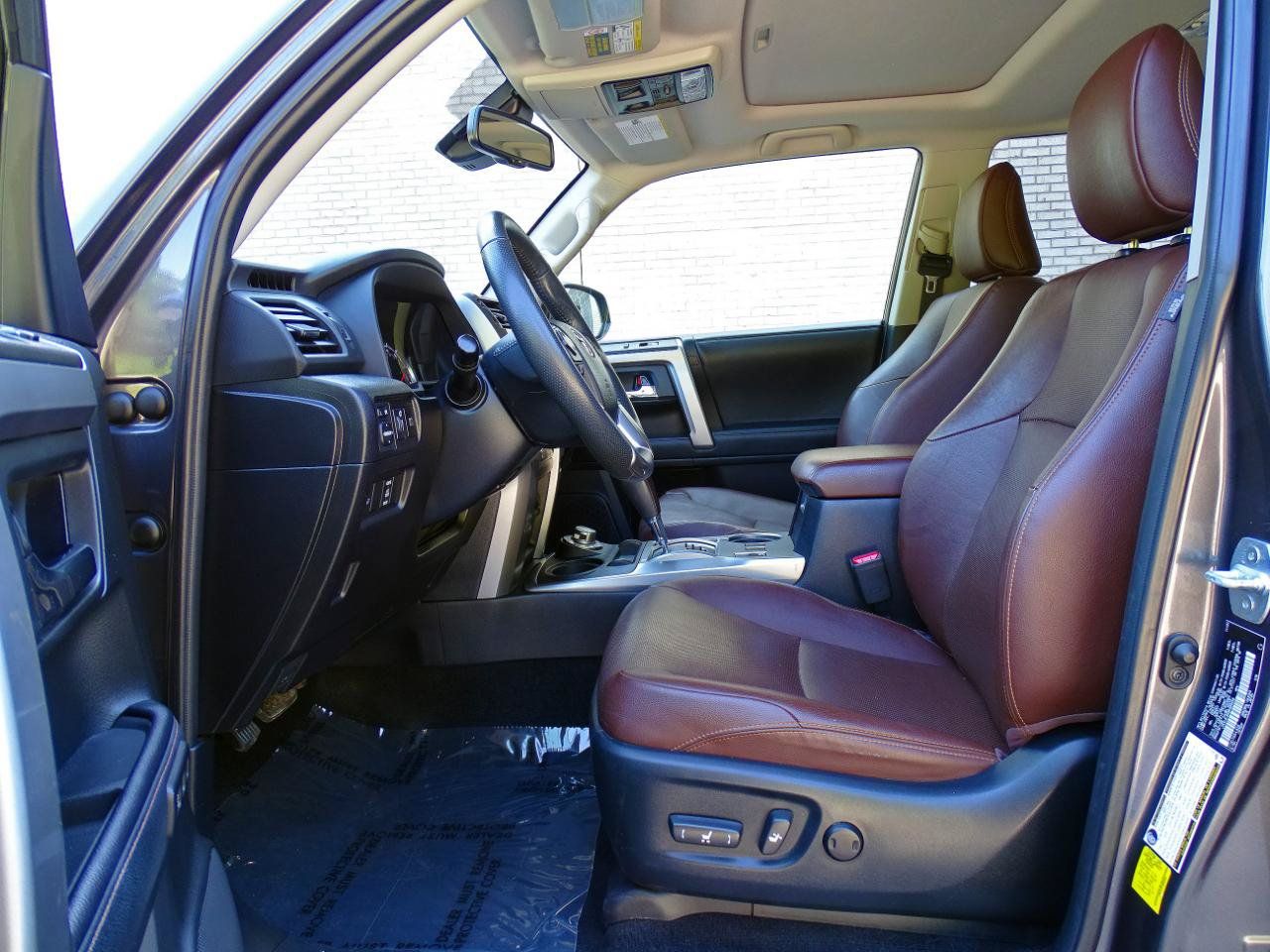 Used 2021 Toyota 4Runner Limited AWD/4WD image 10