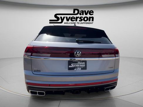 New 2026 Volkswagen Atlas Cross Sport SEL Premium R-Line AWD/4WD image 4