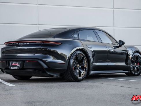 Used 2021 Porsche Taycan 4S w/ Premium Package image 10