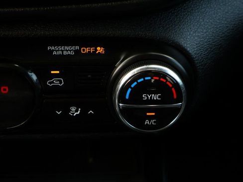 Used 2021 Kia Soul EX FWD image 34