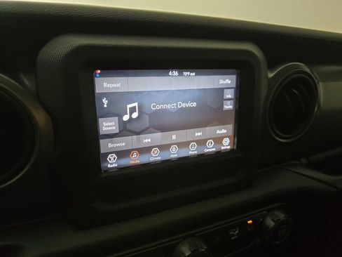 Used 2023 Jeep Wrangler Sport image 28