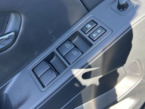 New 2026 Nissan Frontier SV image 26