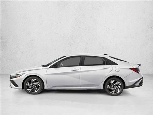 New 2026 Hyundai Elantra Sport FWD image 3