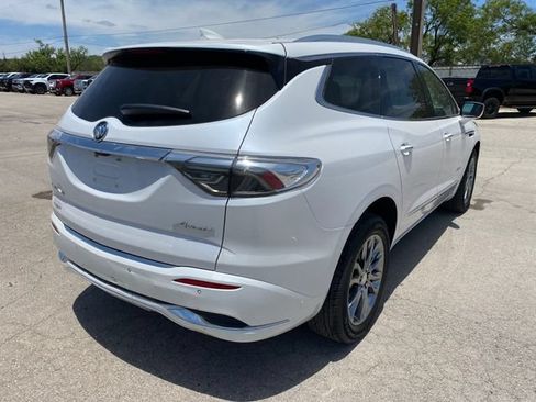 Used 2022 Buick Enclave Avenir FWD image 6