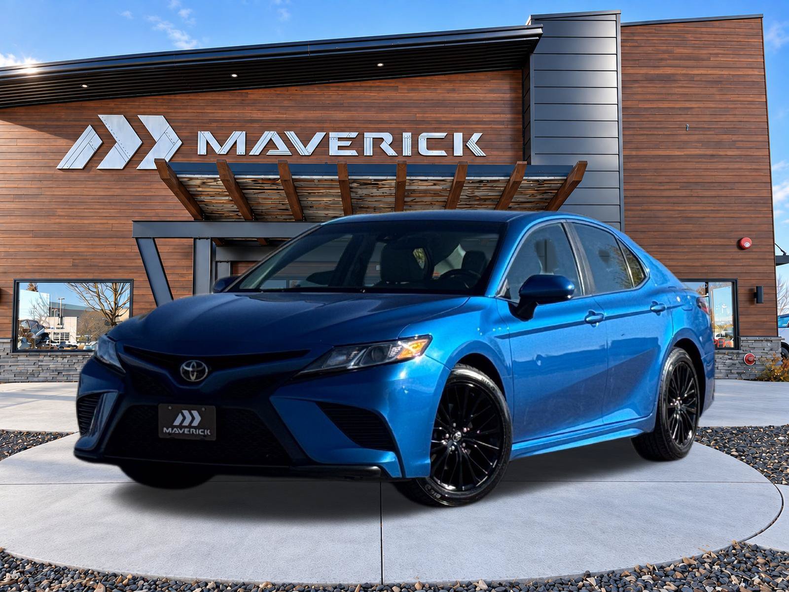 Used 2018 Toyota Camry SE FWD image 4