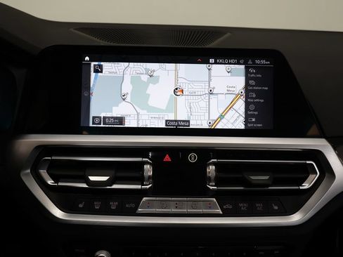 Used 2022 BMW 330i Sedan w/ M Sport Package RWD image 28