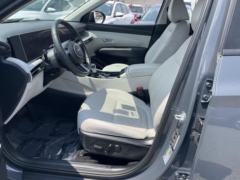 Certified 2025 Hyundai Tucson SEL AWD/4WD image 19