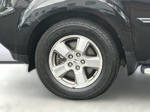 Used 2010 Honda Pilot EX-L image 11