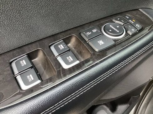 Used 2016 Kia Sorento EX w/ EX Touring Package AWD/4WD image 25