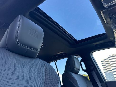 New 2026 Lexus LX 700h F Sport image 18