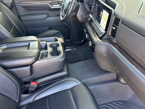 Used 2023 Chevrolet Silverado 1500 RST w/ Z71 Off-Road Package AWD/4WD image 16
