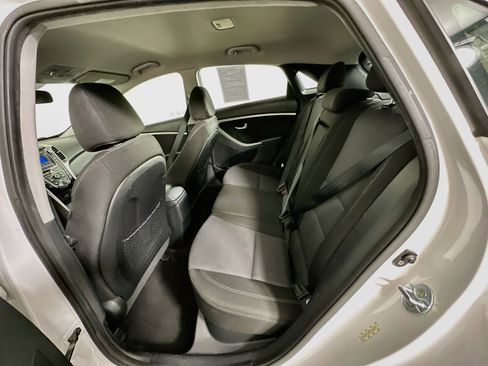 Used 2014 Hyundai Elantra GT FWD image 24