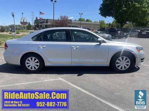 Used 2012 Volkswagen Passat 2.5 S FWD image 4